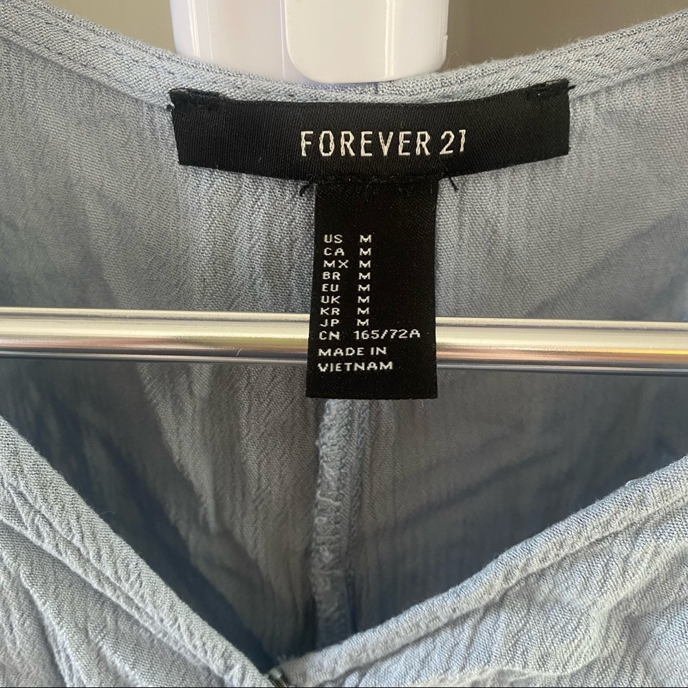 Forever 21 romper - Picture 2 of 3